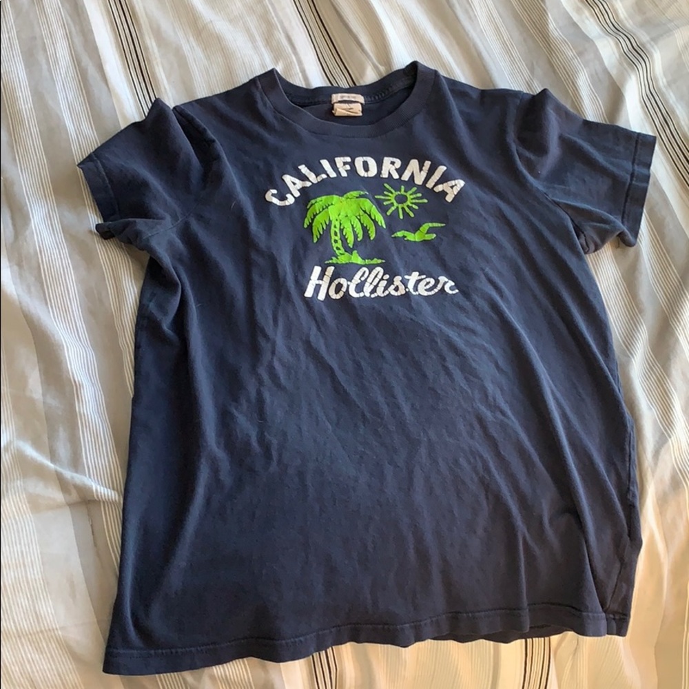 Hollister shirt